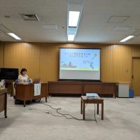 2025年8月18日(月) 会派で坂本弁護士をお招きし、子どもの権利について、勉強会を実施